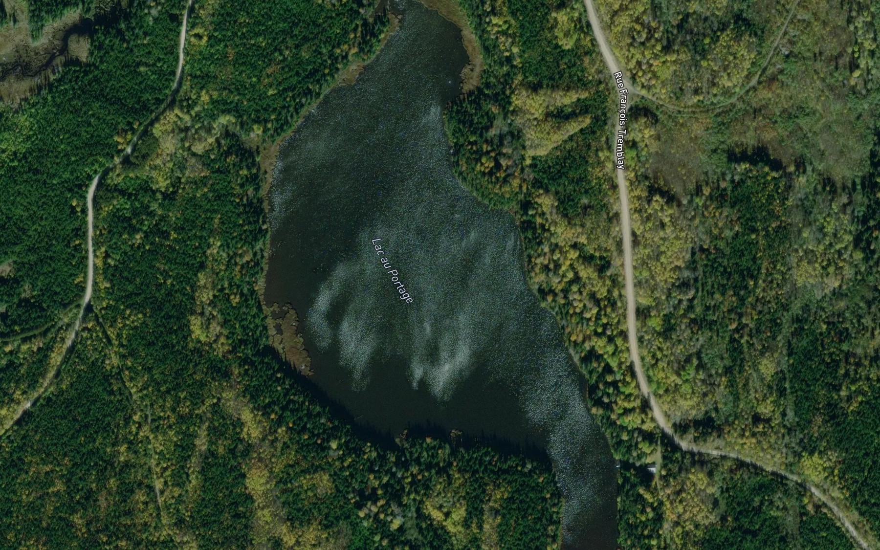 Satellite map of the Lac au Portage