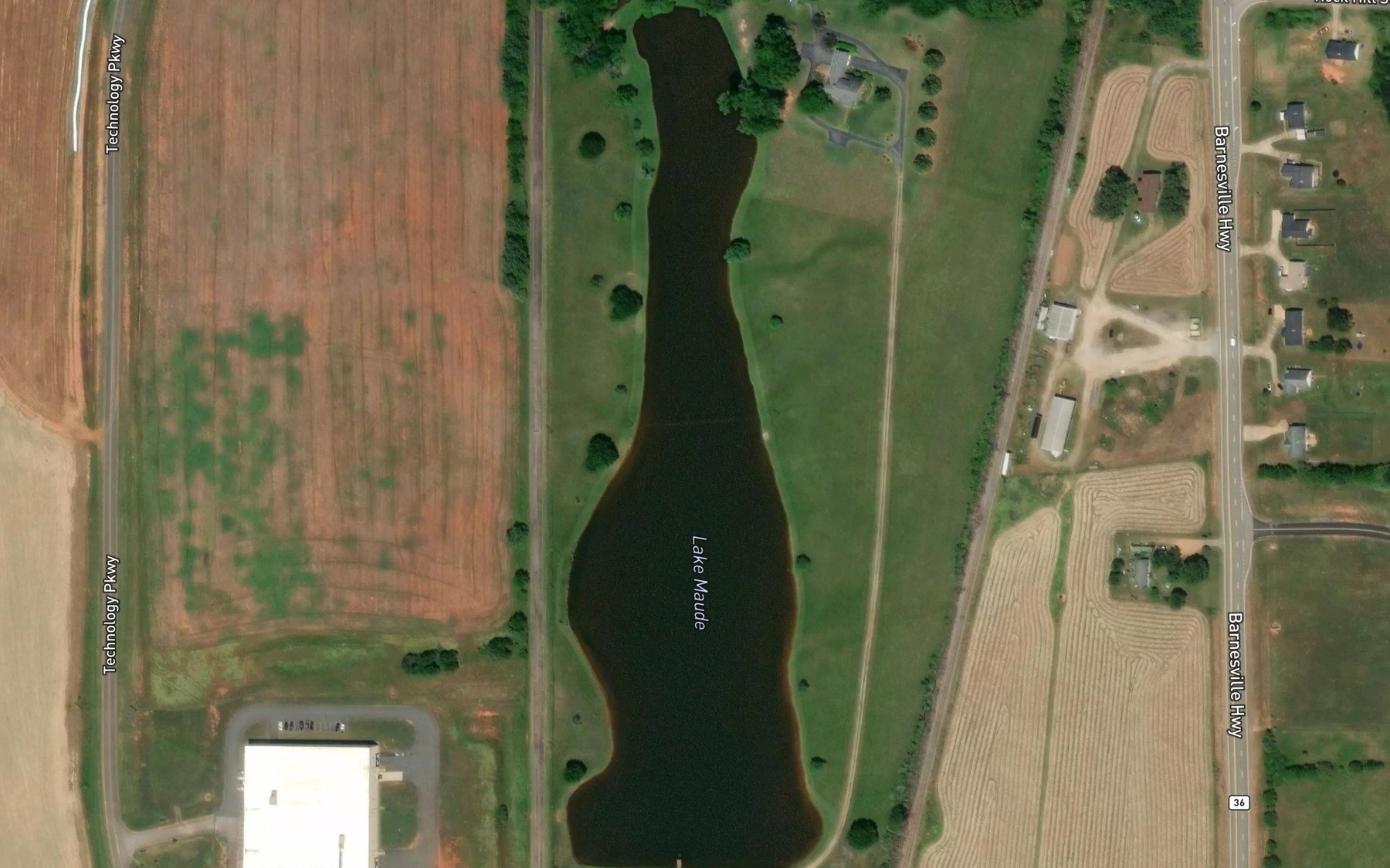 Satellite map of the Lake Maude