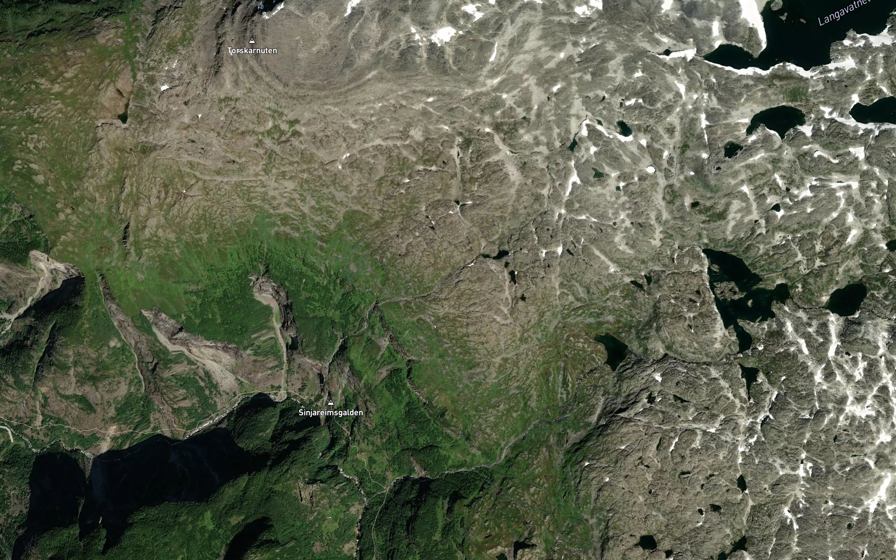 Satellite map of the Grovselvi