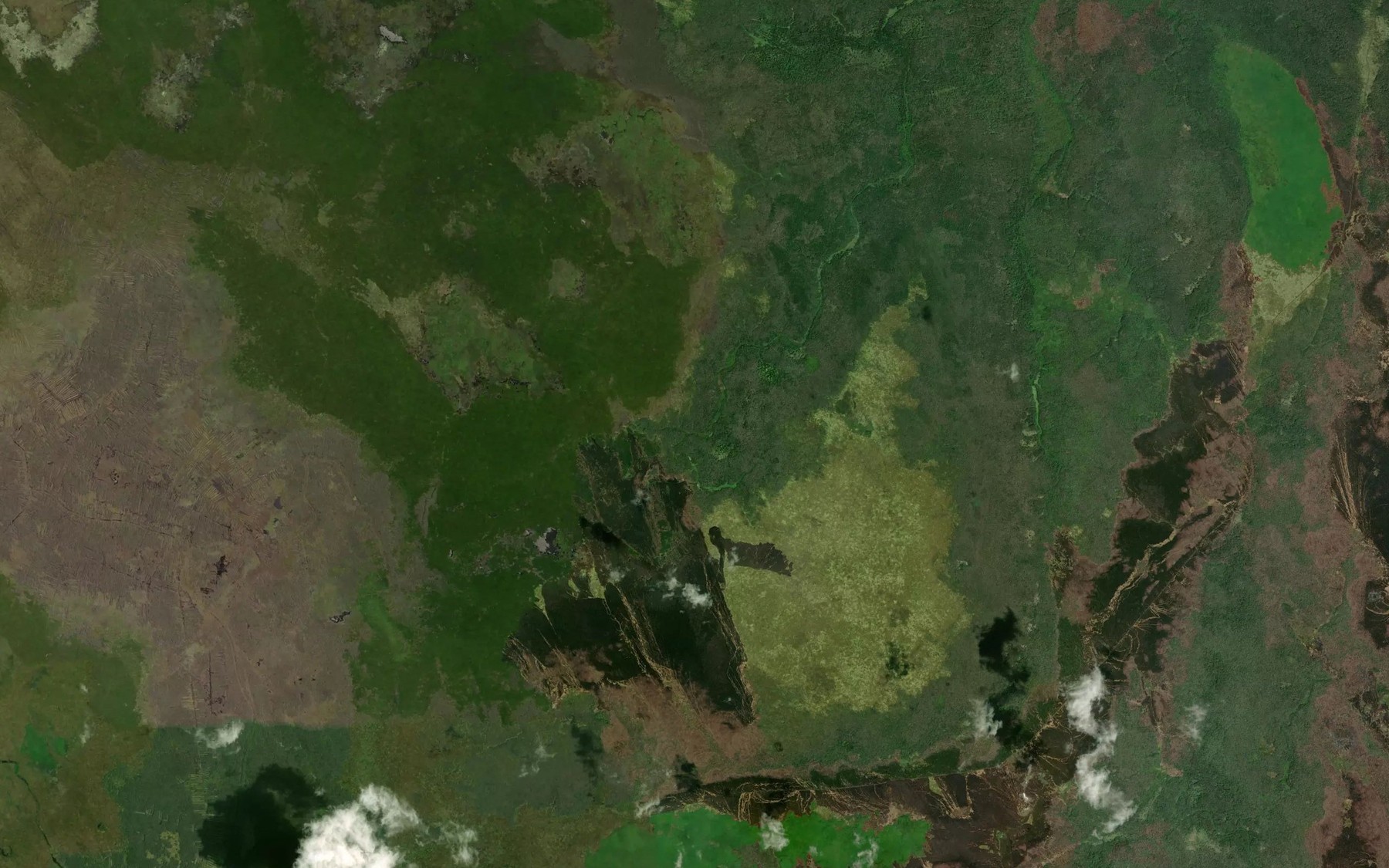 Satellite map of the Danau Imuru