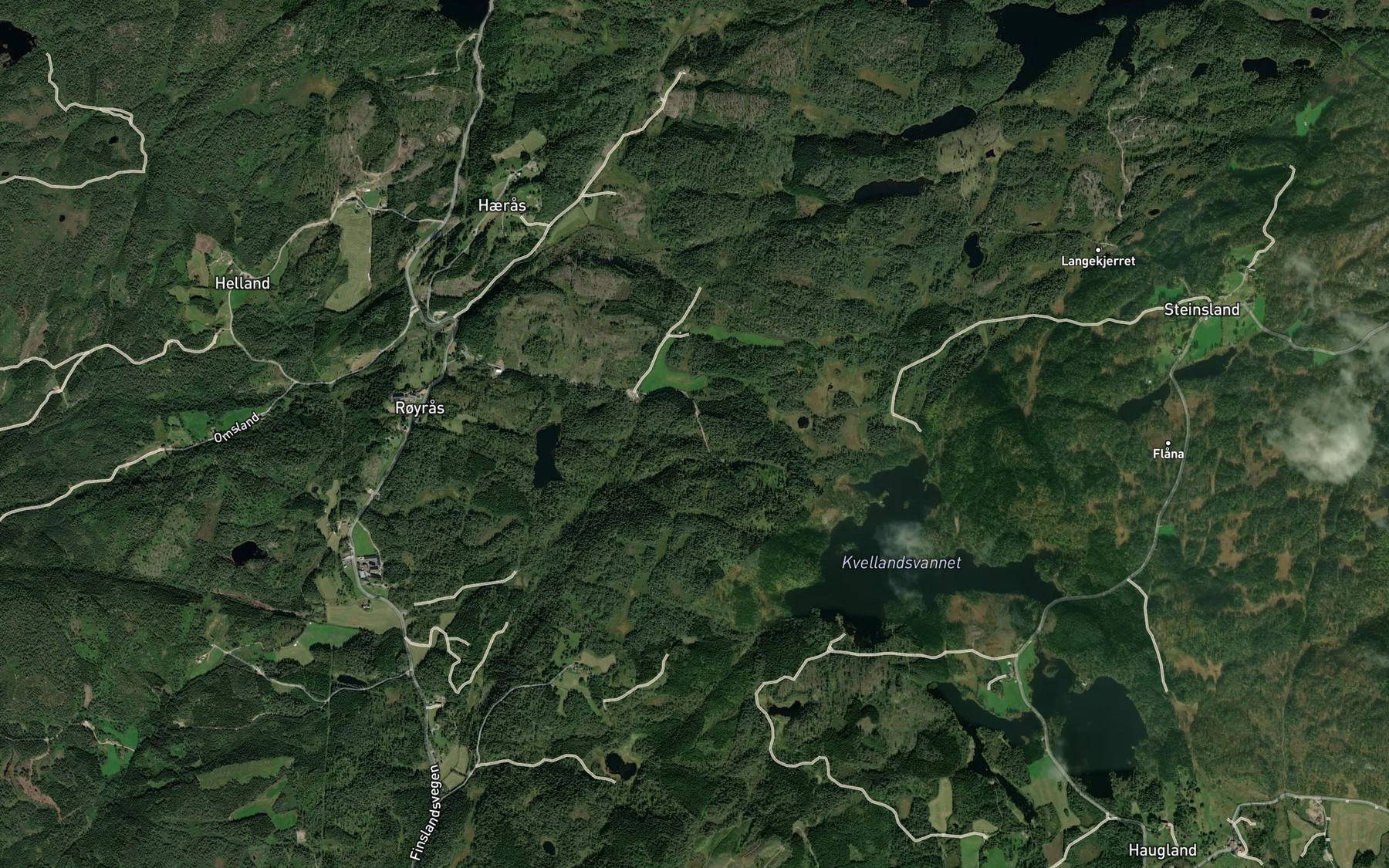 Satellite map of the Pausetjonn