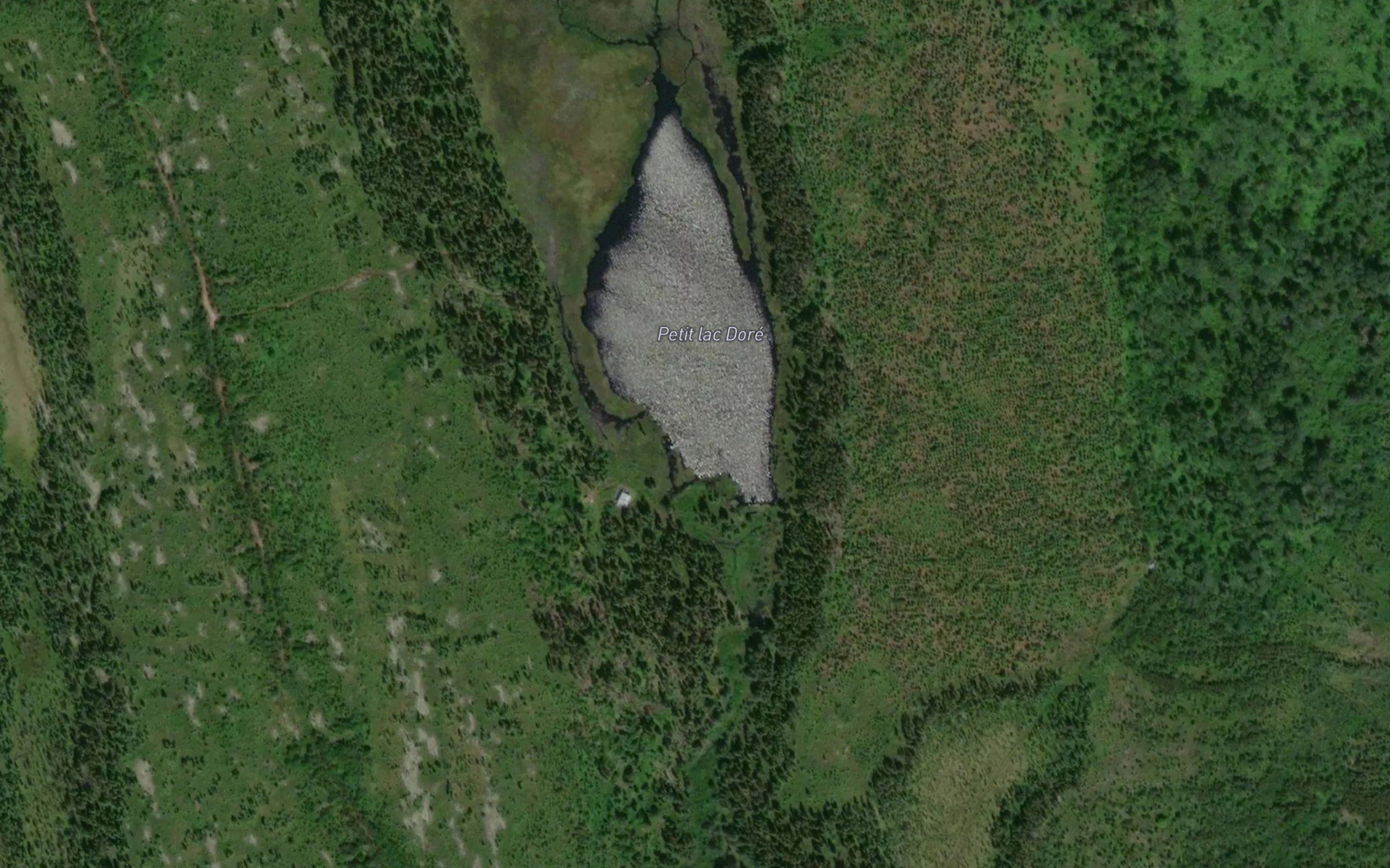 Petit lac Dore