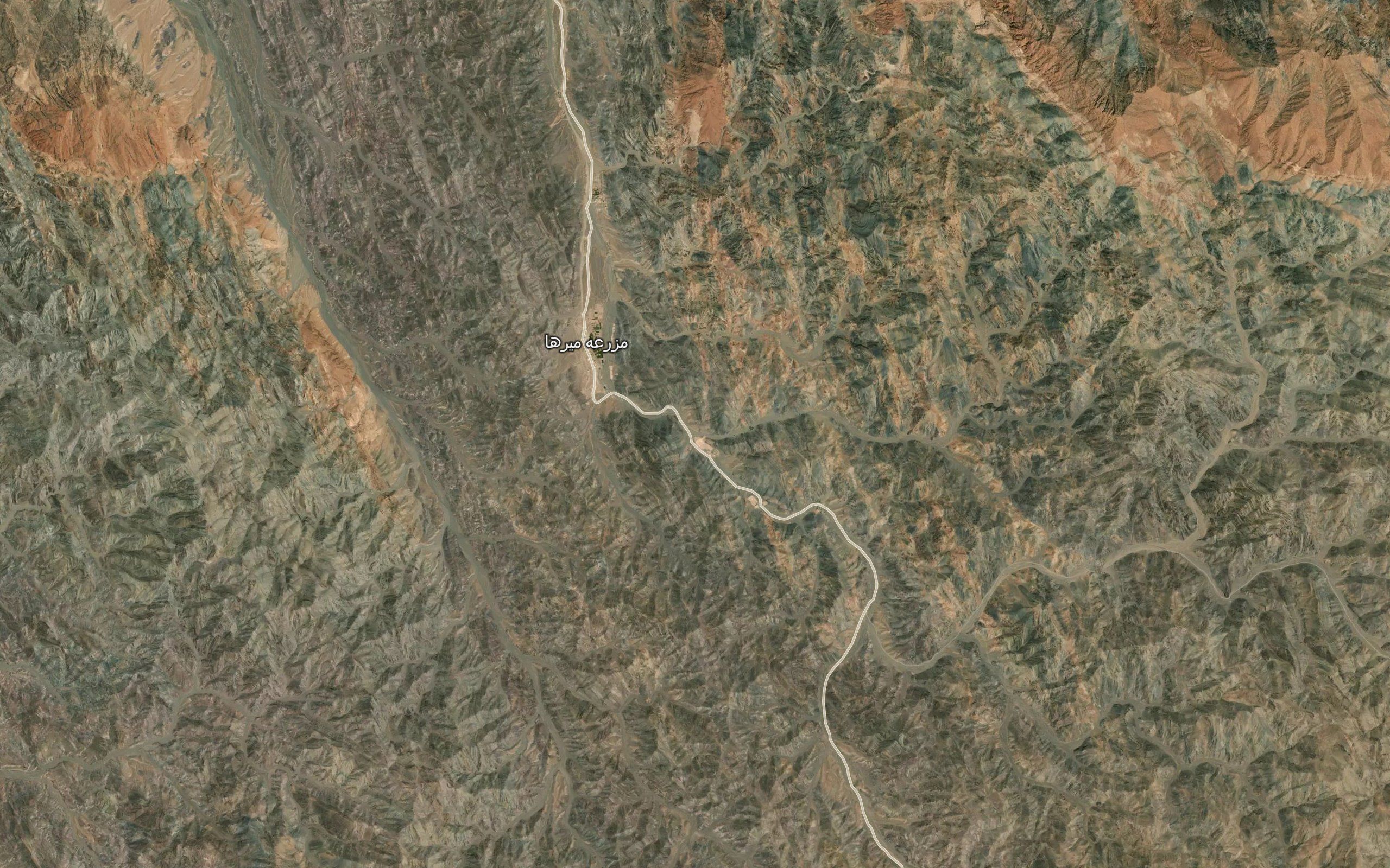 Rudkhaneh-ye Posht-e Mil