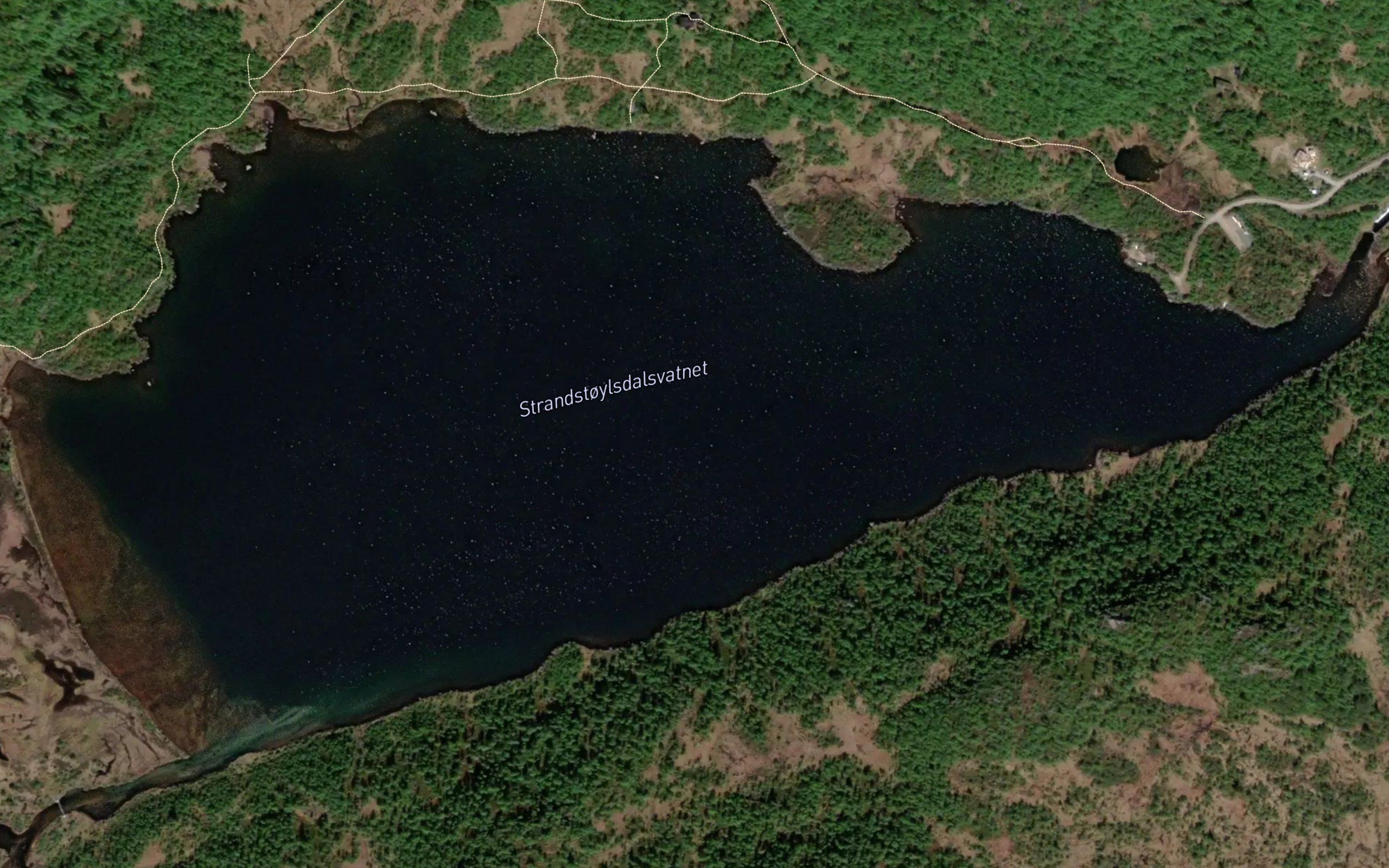 Strandstoldalsvatn