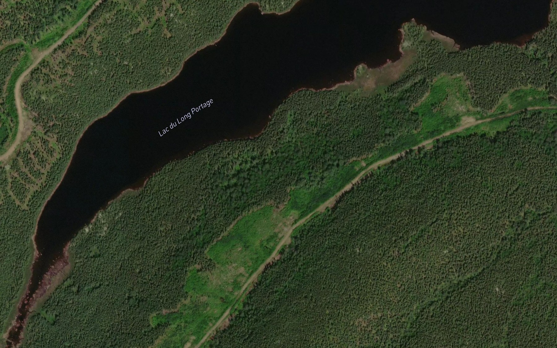 Satellite map of the Lac du Long Portage