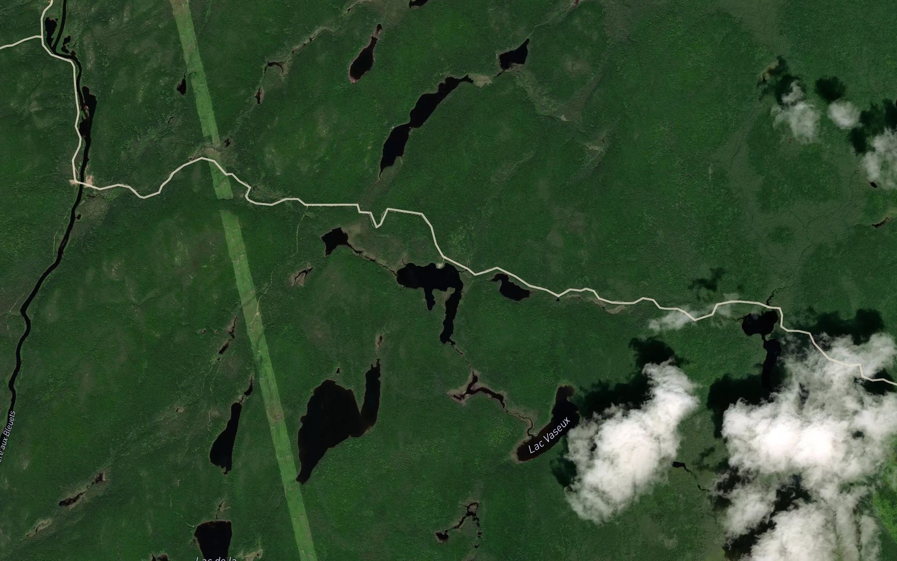 Satellite map of the Lac du Bleuet