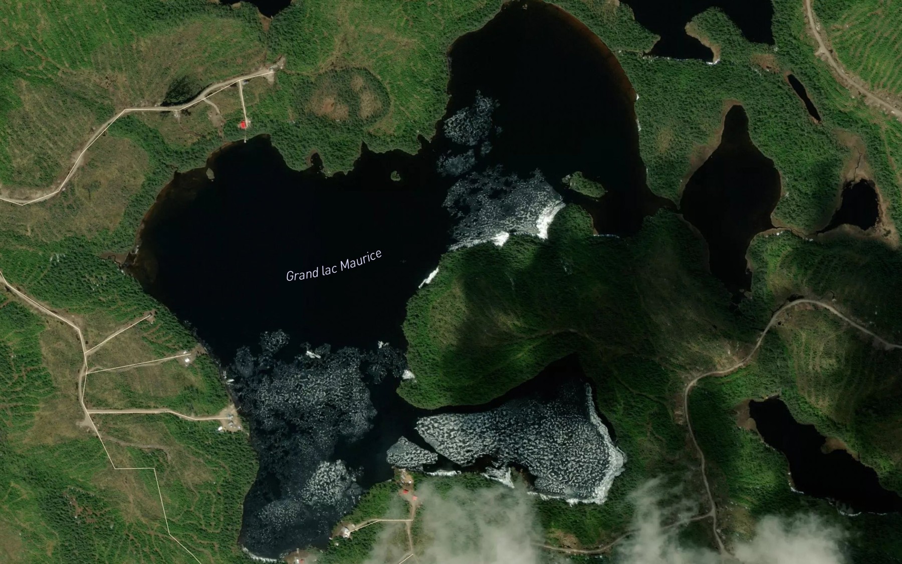 Satellite map of the Grand lac Maurice