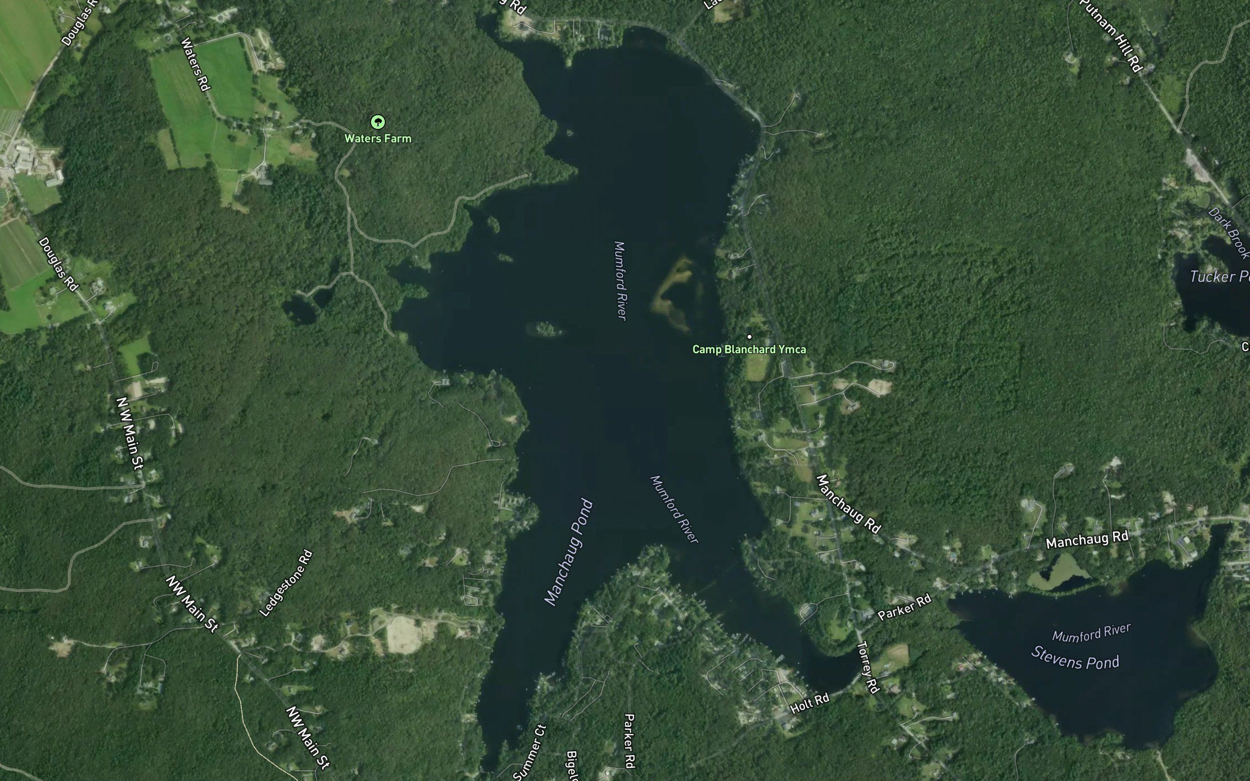 Manchaug Pond