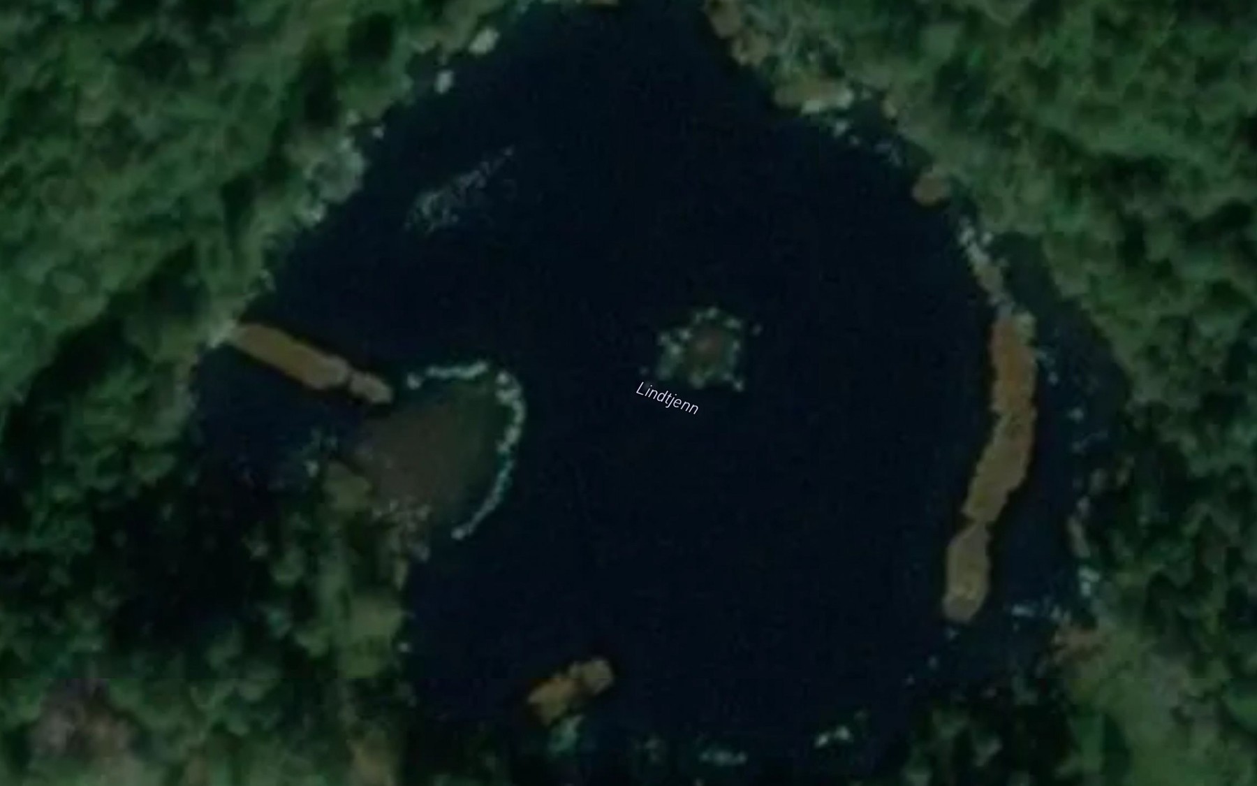 Satellite map of the Lindtjenn