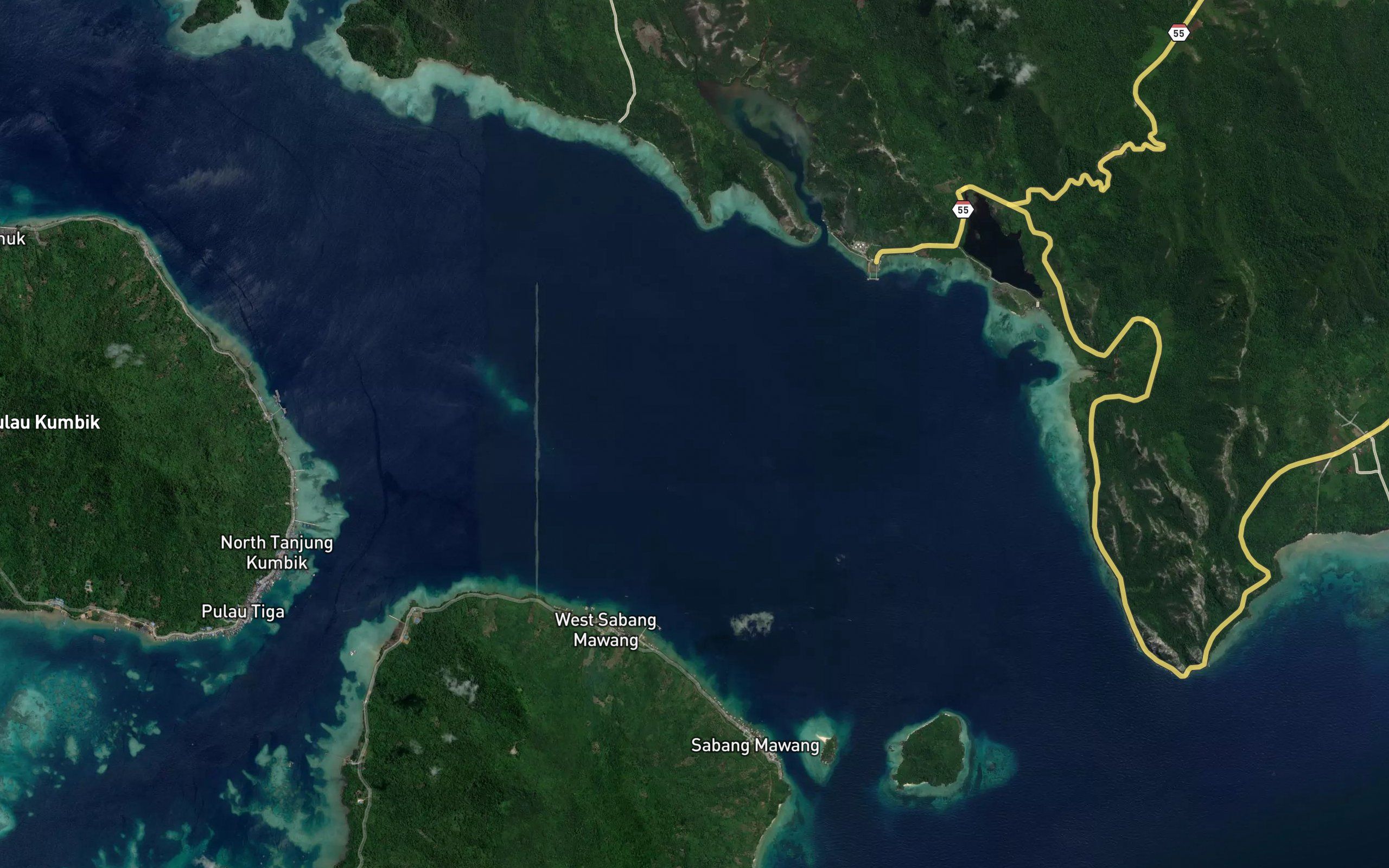 Selat Laplace