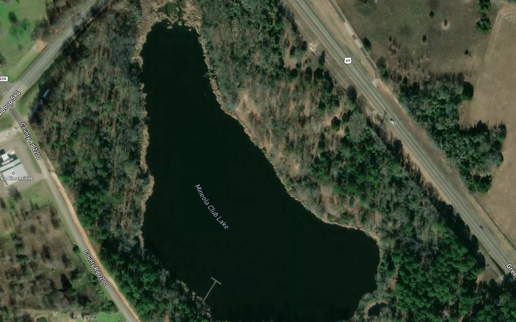 Satellite map of the Mineola Club Lake