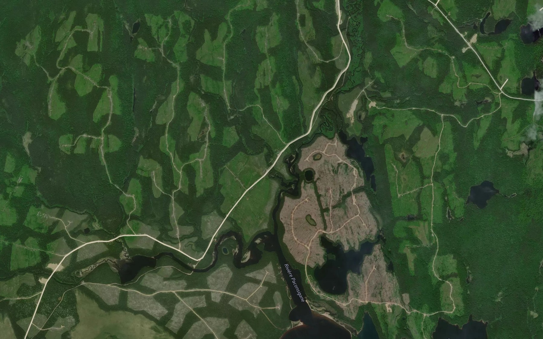 Satellite map of the Ruisseau Freddy