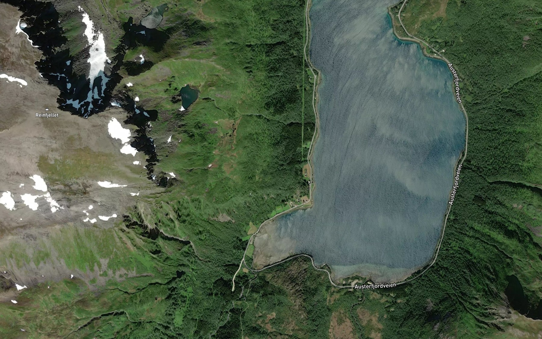 Satellite map of the Hinnstinnelva