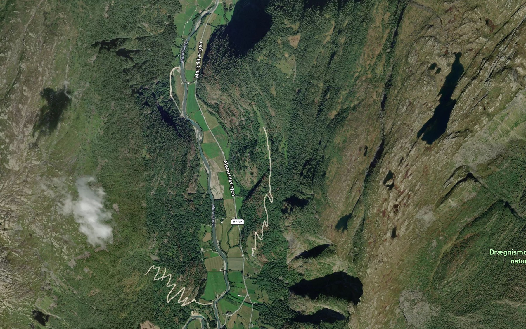 Satellite map of the Skaragrovi