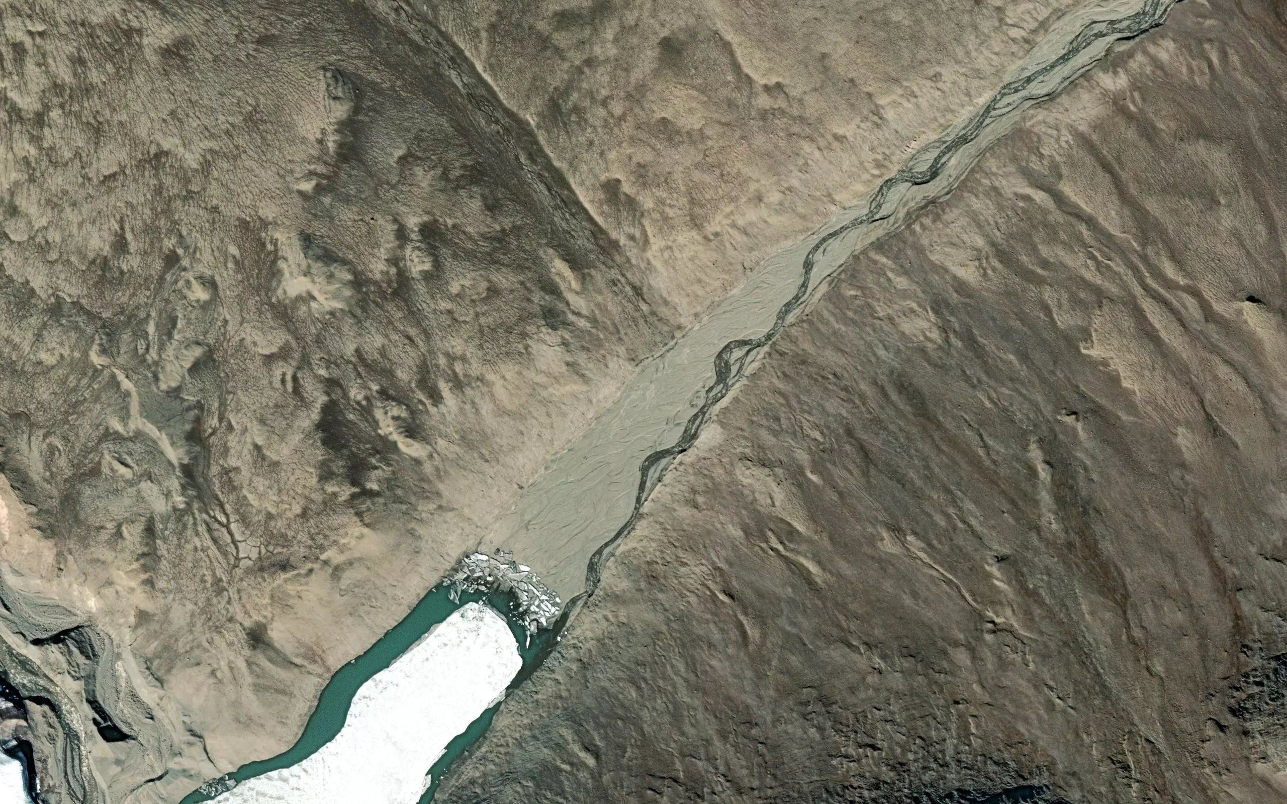 Nesmith River