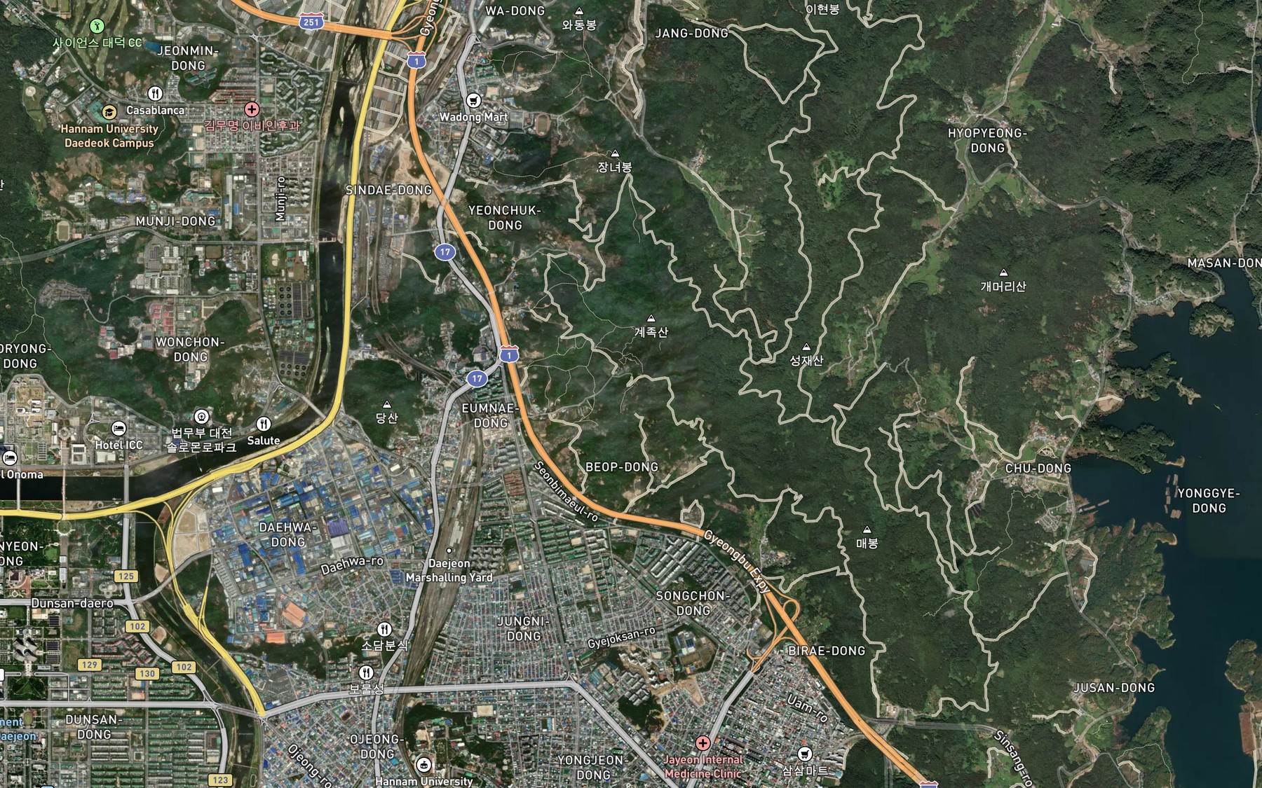 Satellite map of the Gyejoksanyaksuteo