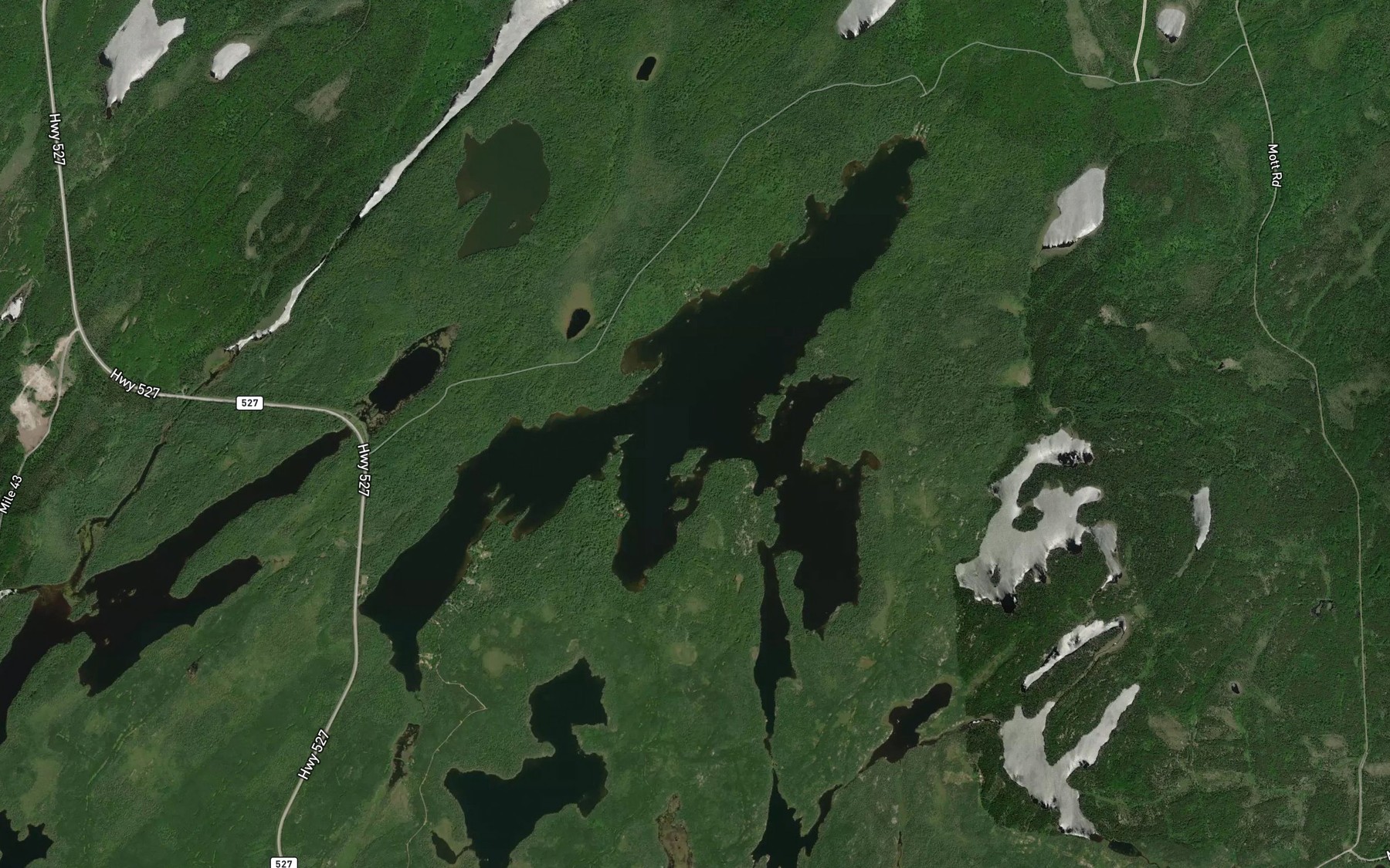 Satellite map of the DeCourcey Lake