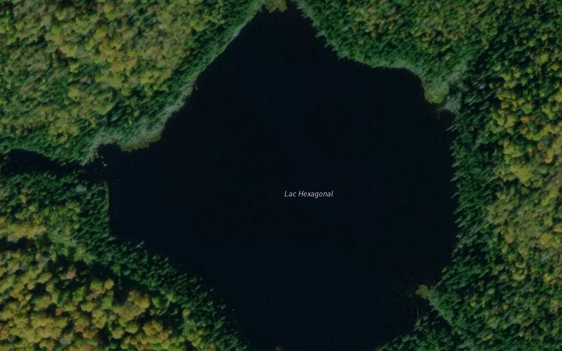 Satellite map of the Lac Hexagonal