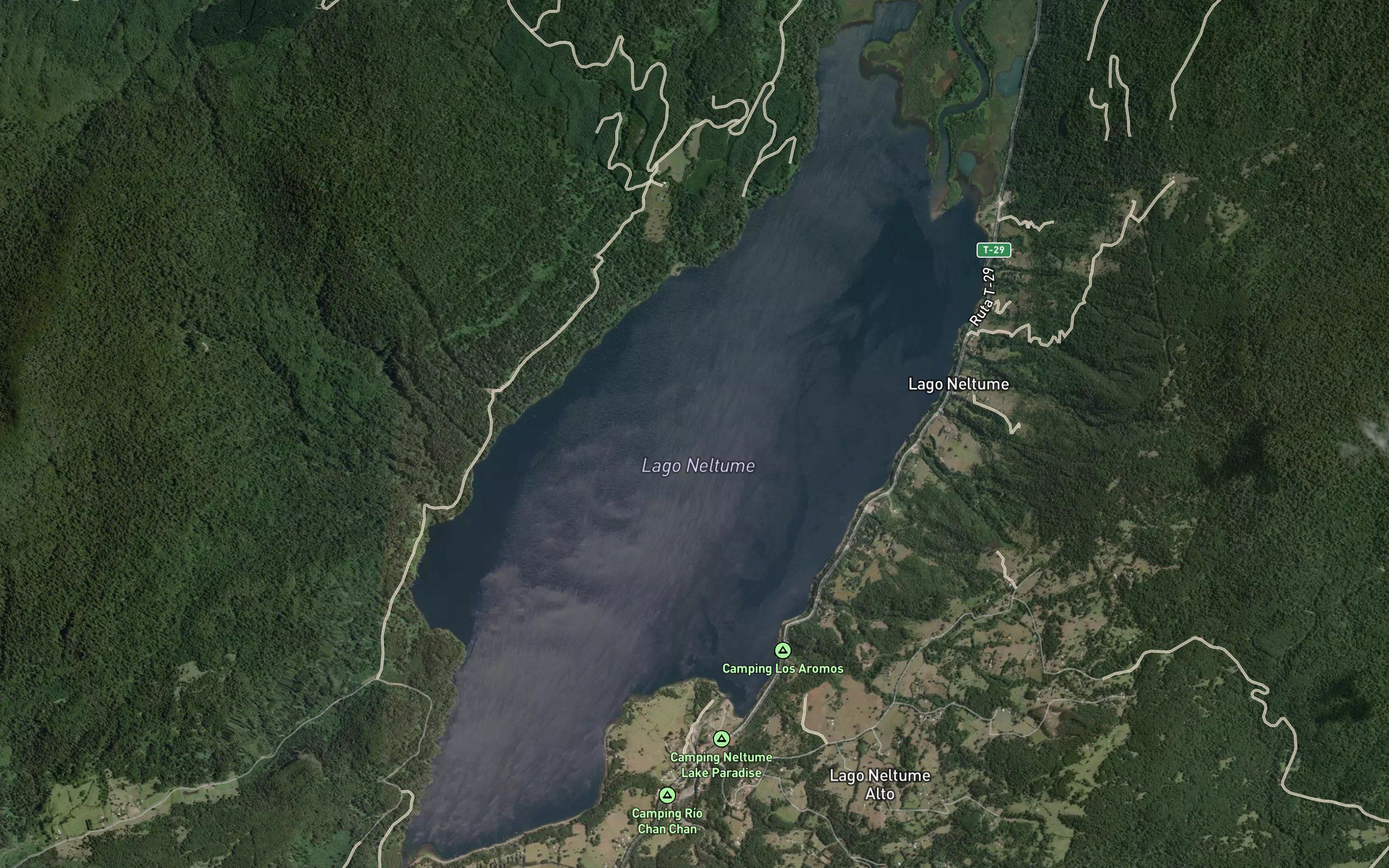 Lago Neltume