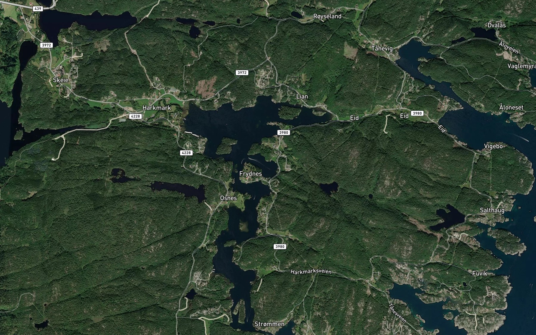 Satellite map of the Dostadkilen