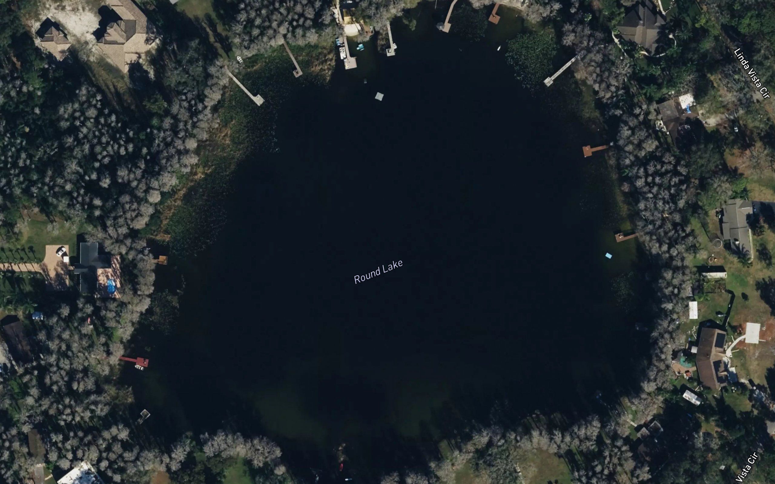 Round Lake