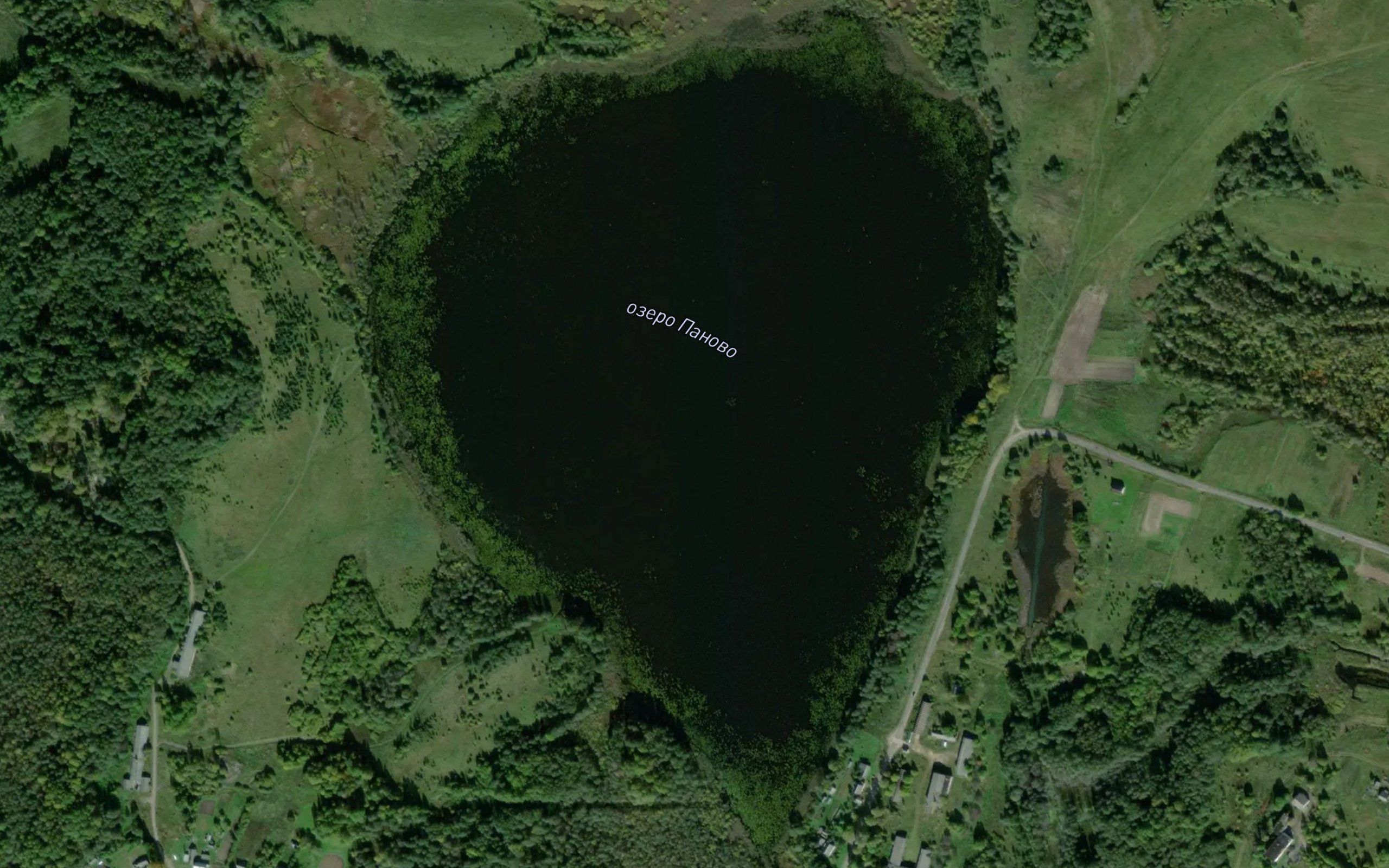 Ozero Panovo
