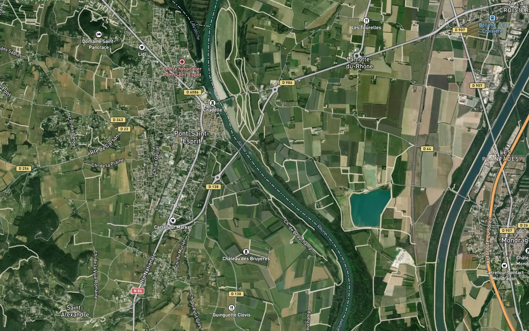 Satellite map of the Lauzon