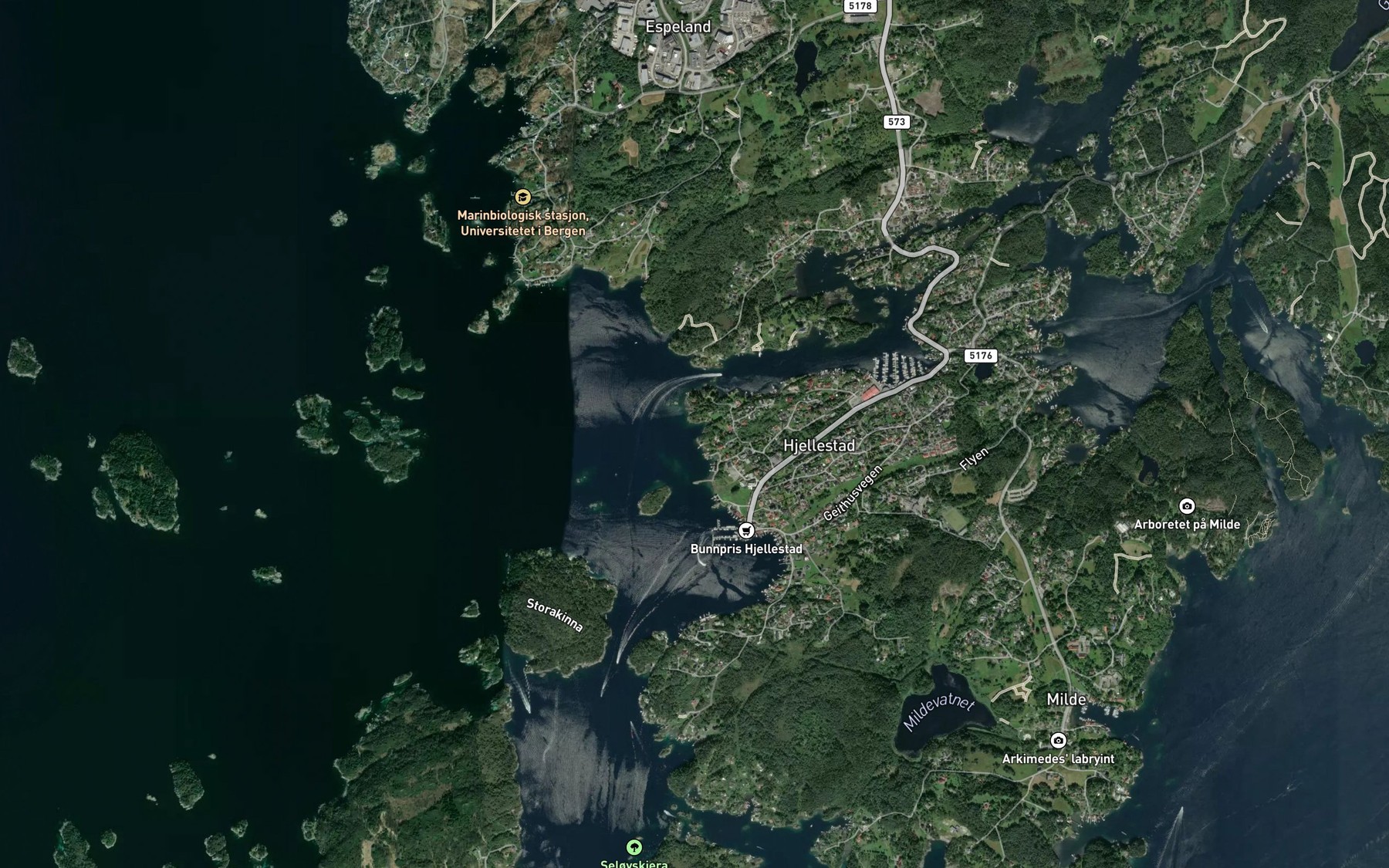 Satellite map of the Gardsendvika