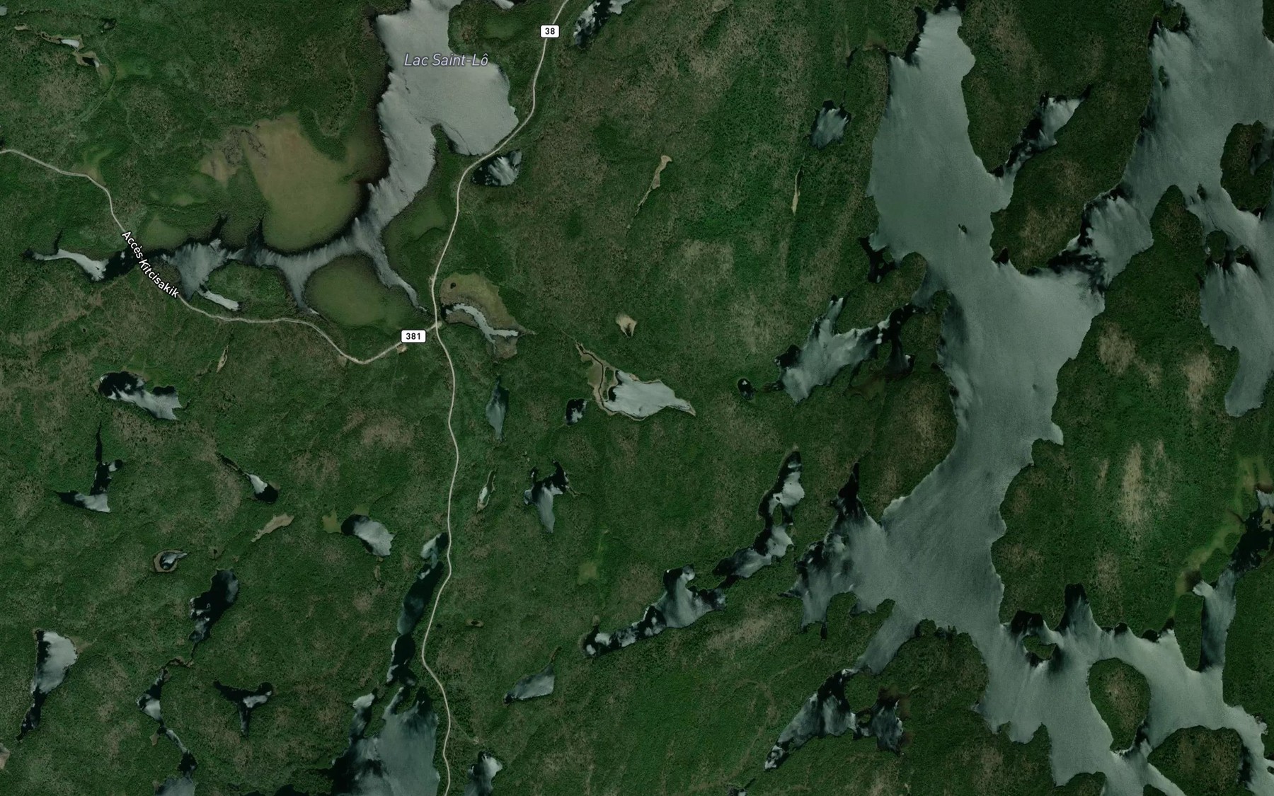 Satellite map of the Lac Elfe