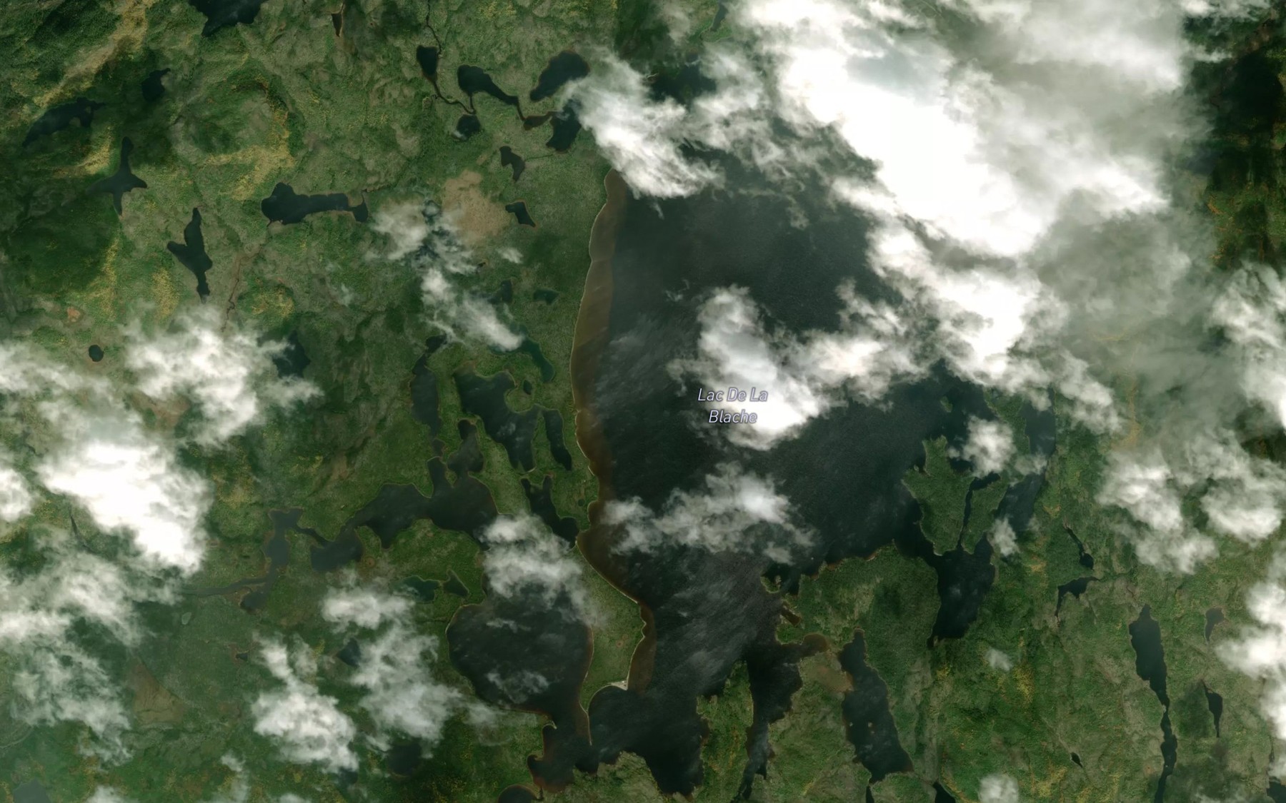 Satellite map of the Lac De La Blache