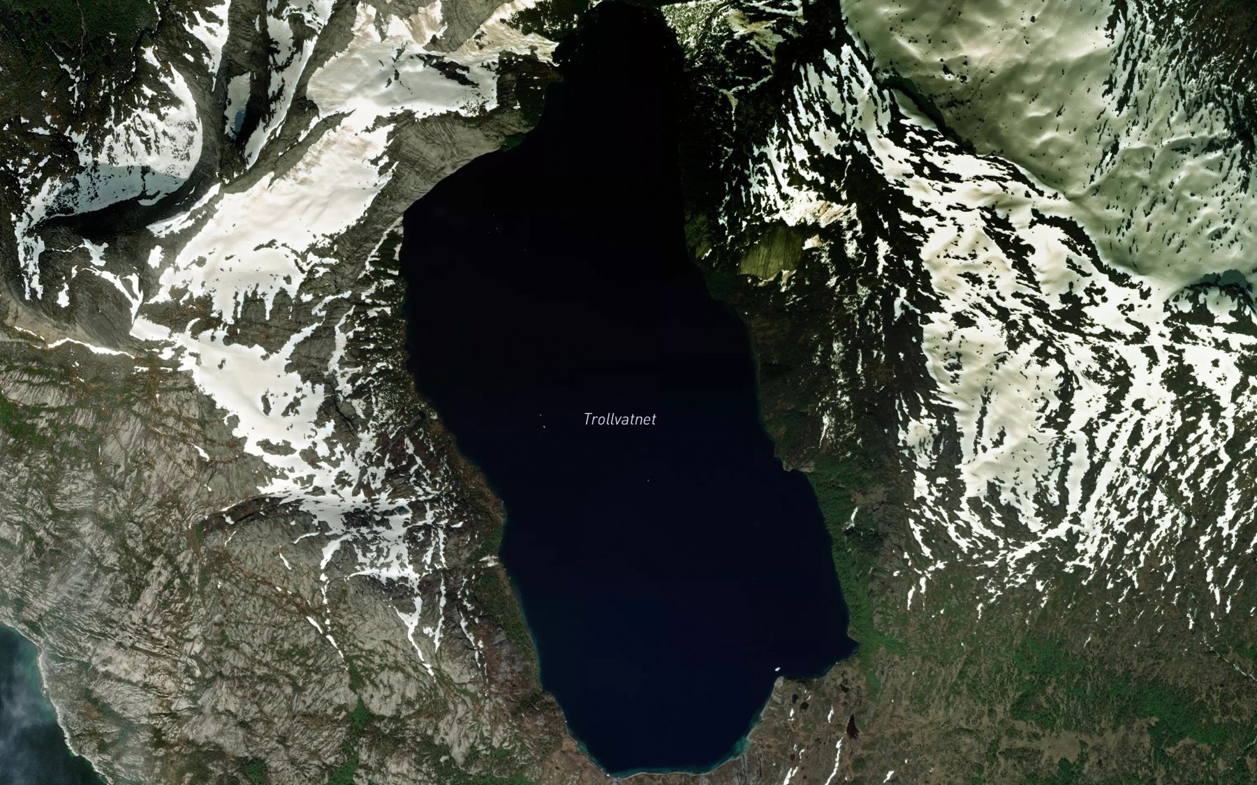 Satellite map of the Trollvatnet