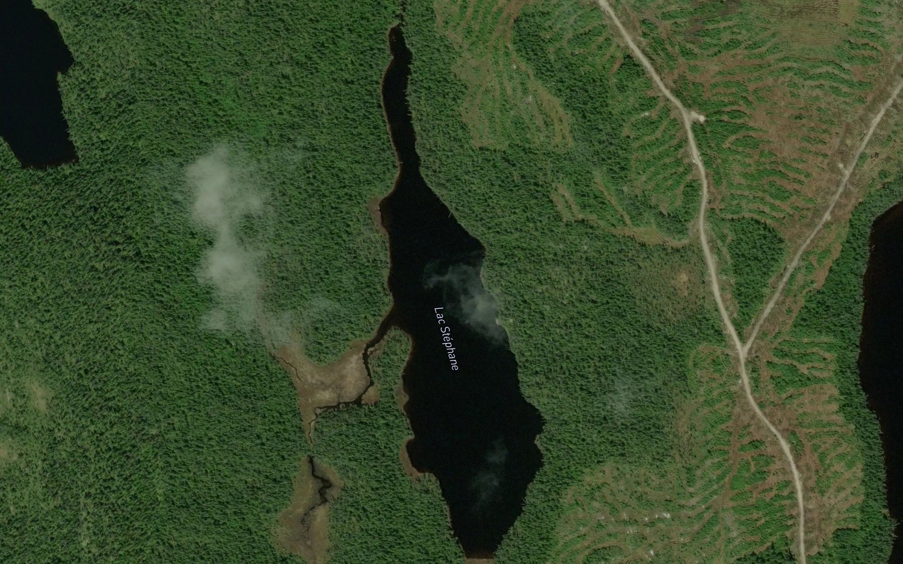 Satellite map of the Lac Stephane
