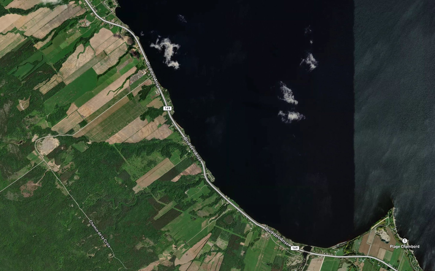 Satellite map of the Ruisseau Ouananiche