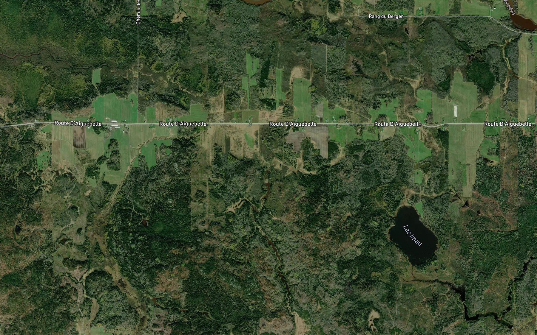 Satellite map of the Decharge du Lac Lachance