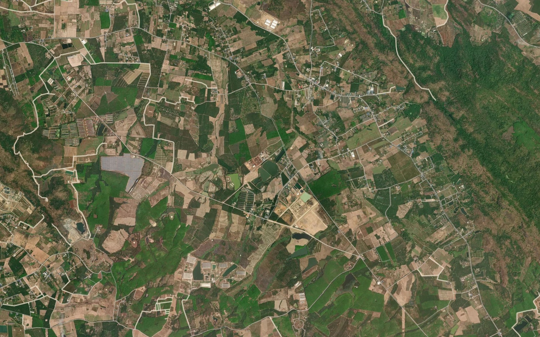 Satellite map of the Ang Kep Nam Ban Noen