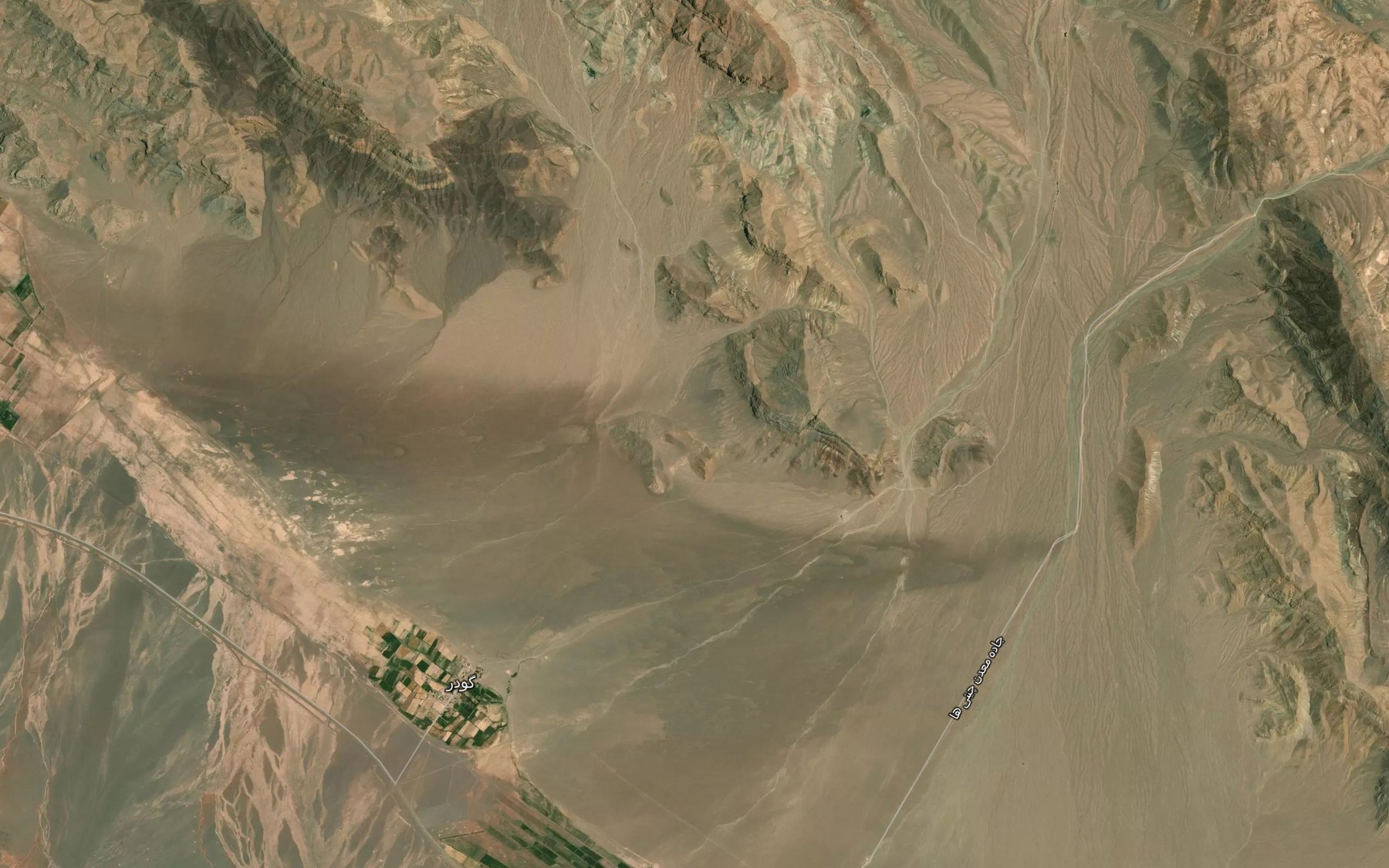 Satellite map of the Cheshmeh-ye Deh Tiazani