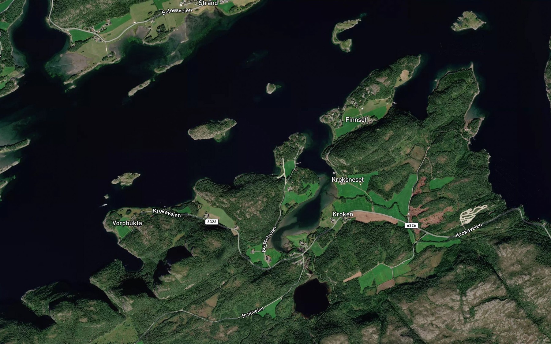 Satellite map of the Ytter Brassetbukta