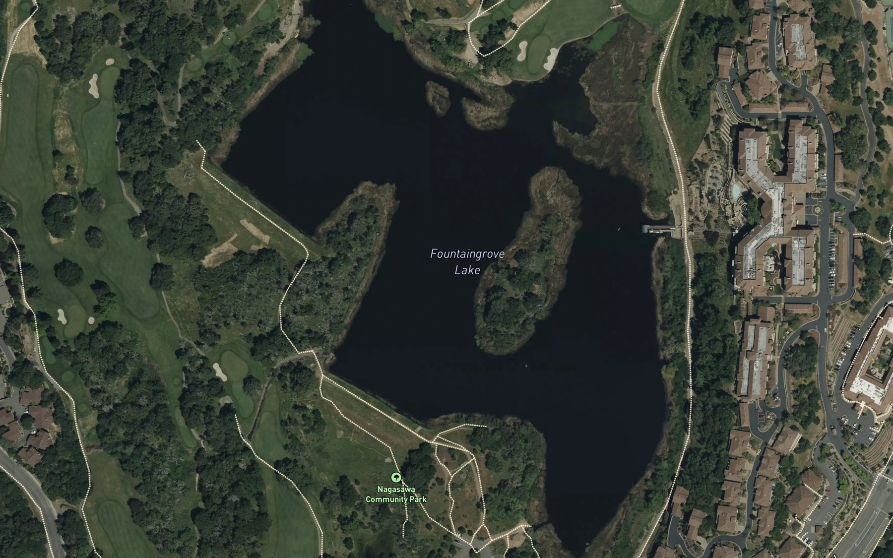 Satellite map of the Fountaingrove Lake