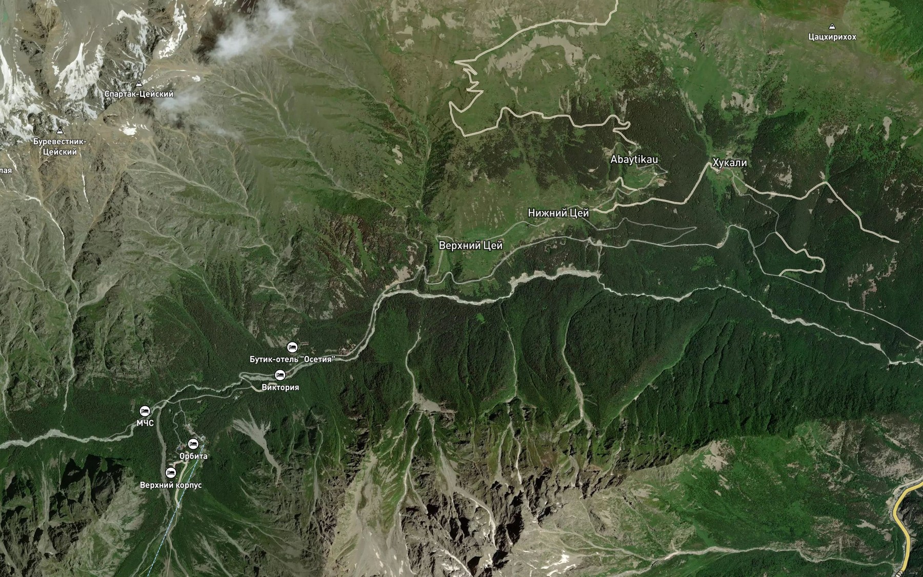 Satellite map of the Komdon